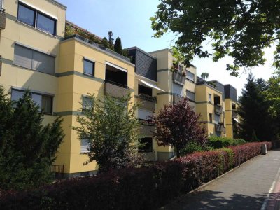 Bockfeld,  4 -Zimmer-Erdgeschoss-Wohnung in gepflegter Wohnanlage