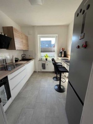 Renovierte 2-Zimmer-Erdgeschosswohnung mit Gartenanteil & Stellplatz