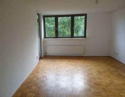 Stilvolle, gepflegte 3-Zimmer-Wohnung mit Balkon und EBK in Bonn