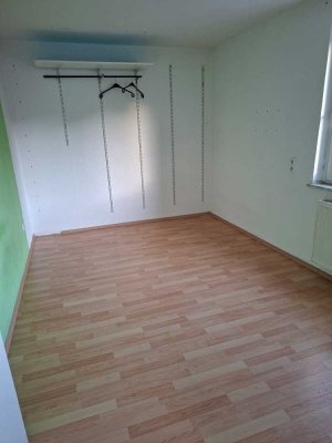 Helle, gemütliche 2 Zimmer Wohnung