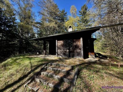 Rückzugsort mit Seele – Historische Waldhütte auf 942 m Seehöhe bei Lans