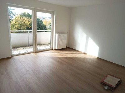 Jetzt schnell sein und eine topsanierte Wohnung zum Jahresanfang beziehen.