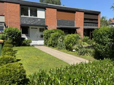 Mieten. Einziehen. Wohlfühlen! Charmantes Reihenmittelhaus in Rahlstedt