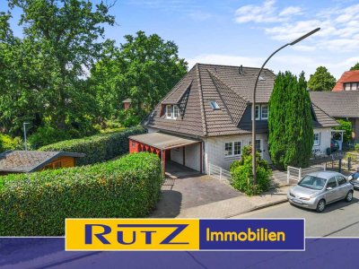 Delmenhorst - Dwoberg | Doppelhaushälfte in Zentraler-Lage mit Terrasse und Carport
