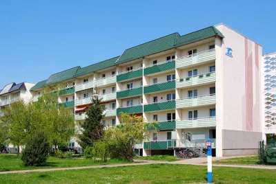 Helle 3-Raum-Wohnung mit Dusche, Balkon und Aufzug!