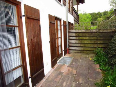 Ideal für Singels - Appartement mit kleiner Terrasse im EG in Wörnsmühl