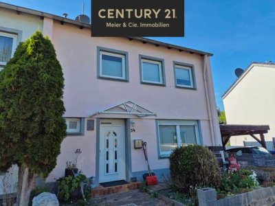 Rursee-Nähe - Doppelhaushälfte in Heimbach mit schönen Garten, Carport & Keller