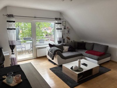 Lichtdurchflutete 2-Zimmer-DG-Wohnung Nähe Paulusplatz