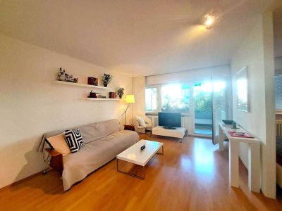 Freie, möblierte 1,5 Zimmer-Wohnung in Sendling, mit sehr guter UBahn-Anbindung (U3/U6).