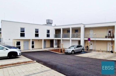 Kleinwohnung mit Balkon & PKW-Stellplatz