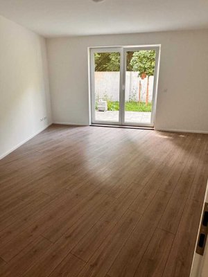 Neuwertige Gartenwohnung mit Einbauküche im ruhigen Hinterhaus