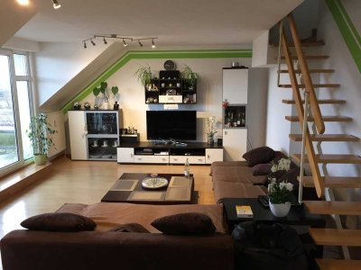 Stilvolle 2-Raum-Maisonette-Wohnung mit EBK in bester Lage von Dormagen