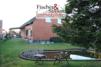 RESERVIERT-großes Einfamilienhaus mit Einliegerwohnung u. Garage in einem gepflegten Wohngebiet