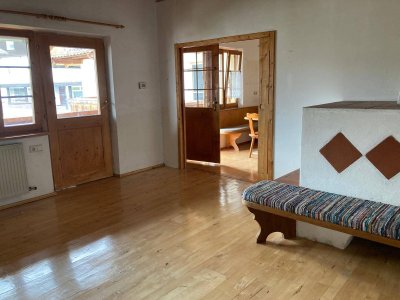 4-Zimmer Wohnung mit Balkon in Mutters