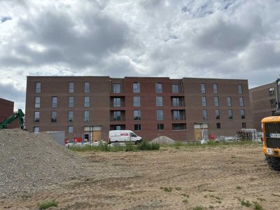 Viel Licht, moderne Ausstattung, Tiefgarage – Neue Meile Lübeck