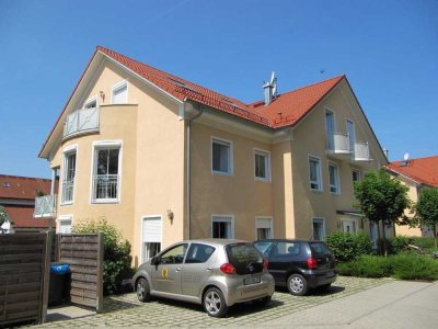Mietangebot in Mühldorf: Wunderschöne 2-Zi. Whg mit Garten!!