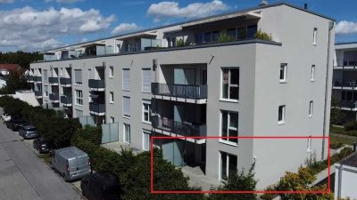 NEUWERTIGE 3-ZIMMERWOHNUNG MIT GARTEN, TERRASSE UND EINBAUKÜCHE IN SPITZENLAGE
