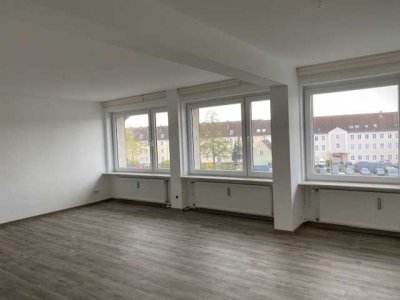 Top sanierte 2-Zimmerwohnung in der Porschestraße