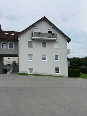 Schöne 3-Zimmer-Wohnung mit Einbauküche in Ortenburg