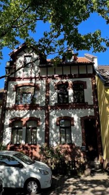 Leben im Denkmal - großzügiges Appartment mit Charme