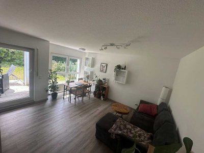 Schöne 2-Zimmer Erdgeschosswohnung mit Garten