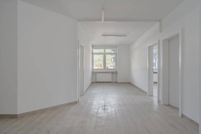 Zentrumslage, Lichtdurchflutet, Keller, PKW-Stellplatz, Aufzug