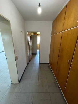 *2-Monat-Mietfrei* - 3 Zimmerwohnung mit Loggia in Duisburg-Mündelheim!