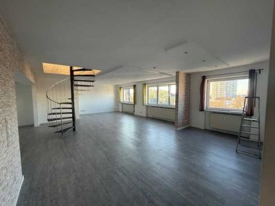 Exklusives Penthouse mi toller Terrasse und herrlichem Ausblick!