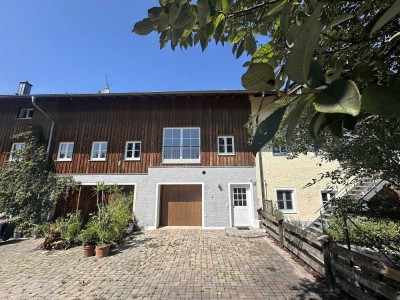 Preisreduzierung:
Loft zum Wohnen/ Arbeiten mit Bergpanorama und vielfältigem Gestaltungspotenzial