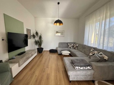 Helle 3-Zimmer-Wohnung mit großem Balkon und Stellplatz!