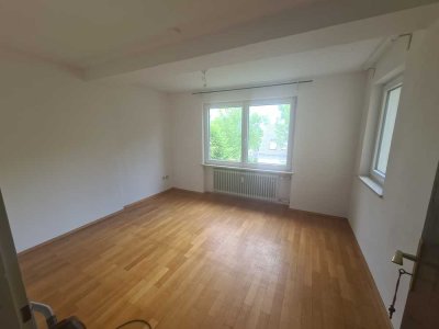 Alleinstehendes Haus mit Gemeinschaftsküche