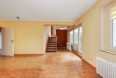 Helle Wohnung auf der gesamten obersten Etage (3.OG) mit Galerieraum mit Panoramafenster