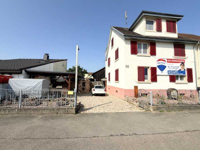 Zweifamilienhaus mit Innenhof und Hinterhofgebäude - 
gut als Mehrgenerationshaus