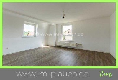 Plauen-Alt-Chrieschwitz: 2-Zimmer-Dachgeschosswohnung mit Tageslichtbad – 52?m², sofort bezugsfrei!