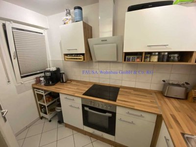 2-Zimmer-Wohnung  mit kl. sep. Küche und  Terrasse ab 01.08.!