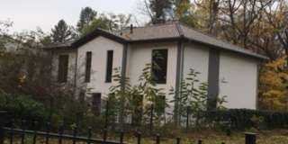 Doppelhaushaelfte in  Karl-Marx-Damm