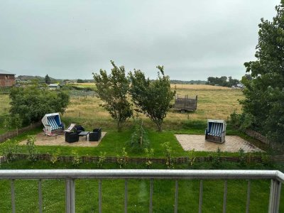 Sylt exklusive Wohnung zur Dauermiete  in sehr guter Lage mit Gartenanteil und Stellplatz