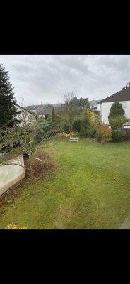 Stilvolle 3-Zimmer-Wohnung mit Balkon und Garage in Bestlage