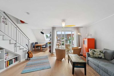 � Licht, Luft & Loggia –Stilvolle Maisonette mit 2 Balkonen, Garten & Stellplatz in Köln-Stammheim!