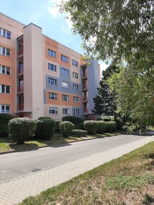 Schön hergerichtete 2-Zimmerwohnung ***