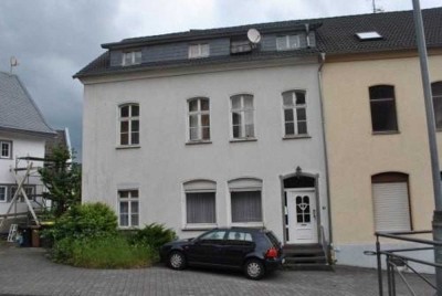 piduch* Mehrfamilienhaus- Doppelhaushälfte mit 3 Wohnungen-voll vermietet