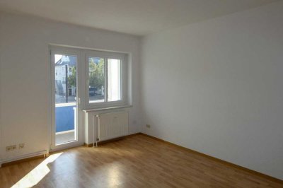 2 Raum - Sie haben die Wahl - Renovierungsgutschein oder Grundmietenerlass!