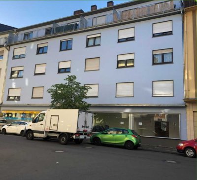 Möbilierte Eigentumswohnung mit 6,5% Mietrendite bei Mehrfamilienhaus
