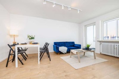 Reserviert - Frisch sanierte 3-ZKB mit West-Loggia, barrierefrei & mit Einzelgarage – Provisionsfrei