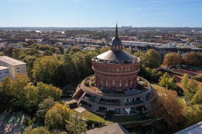 Architektonisches Juwel - Wohnen im Kieler Wasserturm