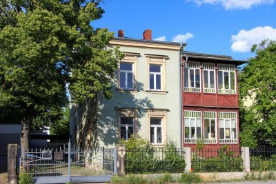 Denkmalgeschützte Villa in Blasewitz - Eine Wohnung bezugsfrei!