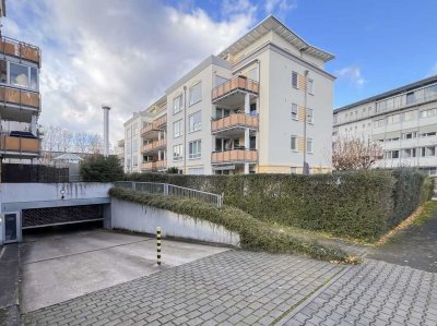 Lichtdurchflutet & hell! Großzügige 3-Zi-Wohnung im Wiesbadener Europaviertel. TG, Balkon, EBK ...