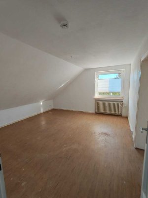 Helle 2-Zimmer Dachgeschosswohnung in Velbert