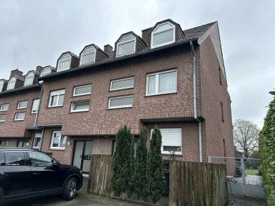 *Investieren Sie in Eigentum*
Mehrfamilienhaus mit 3 Wohneinheiten 
und PV-Anlage
in Neuenkirchen