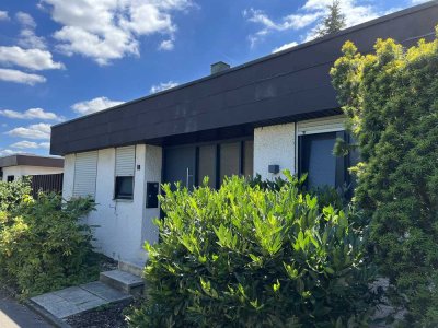 Großzügiger Bungalow mit Einliegerwohnung